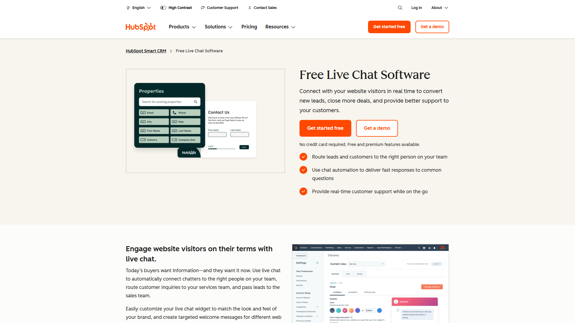 HubSpot live chat with CRM integration
