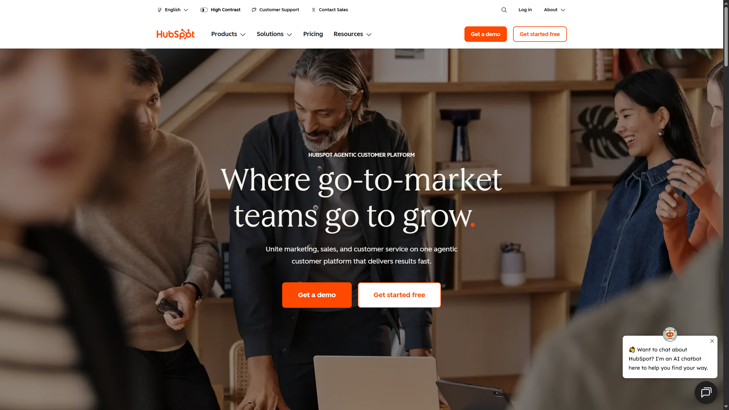 HubSpot homepage showing Customer Platform with Service Hub